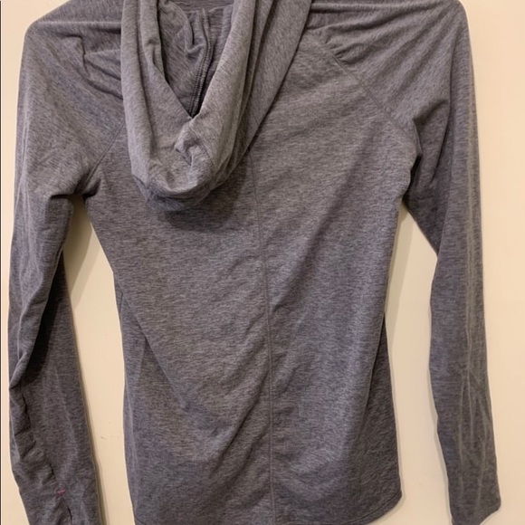 workout clothes - Picture 2 of 2